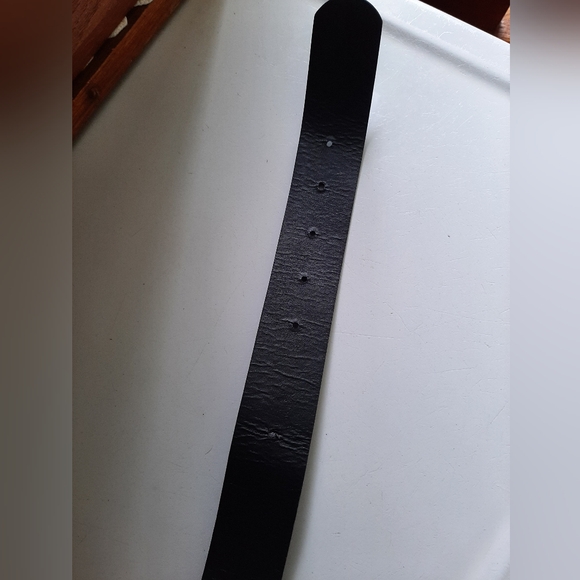 Black leather belt with skulls and anchors removable hardware for buckle - Picture 5 of 5